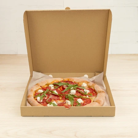 karton-na-pizze-32cm-szary-330x335x40-mm-propozycja-zastosowania-cb2031-10.png